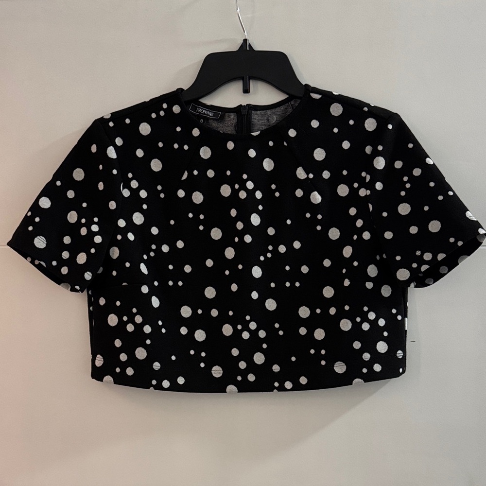 Black and White Dot Crop Top